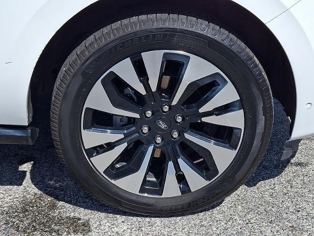 2025 Ford Expedition - $69,500