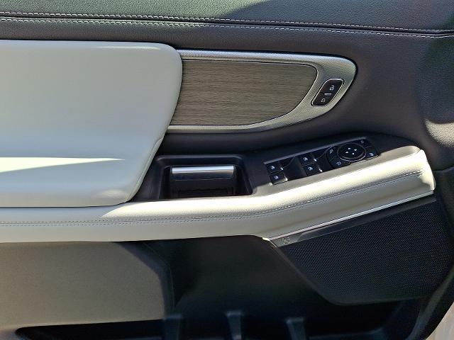 2025 Ford Expedition - $69,500