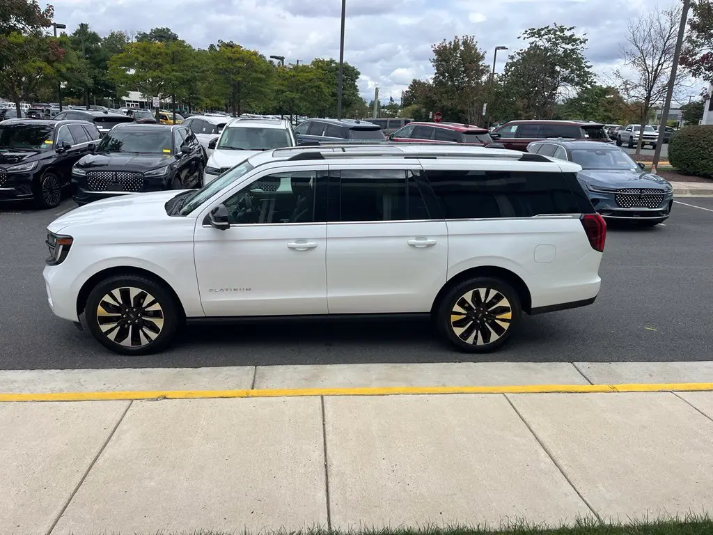 2026 Ford Expedition - $70,001