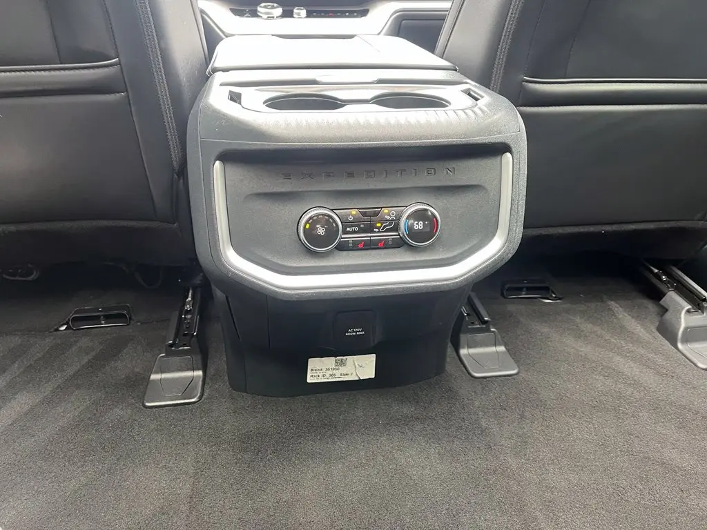 2026 Ford Expedition - $70,001