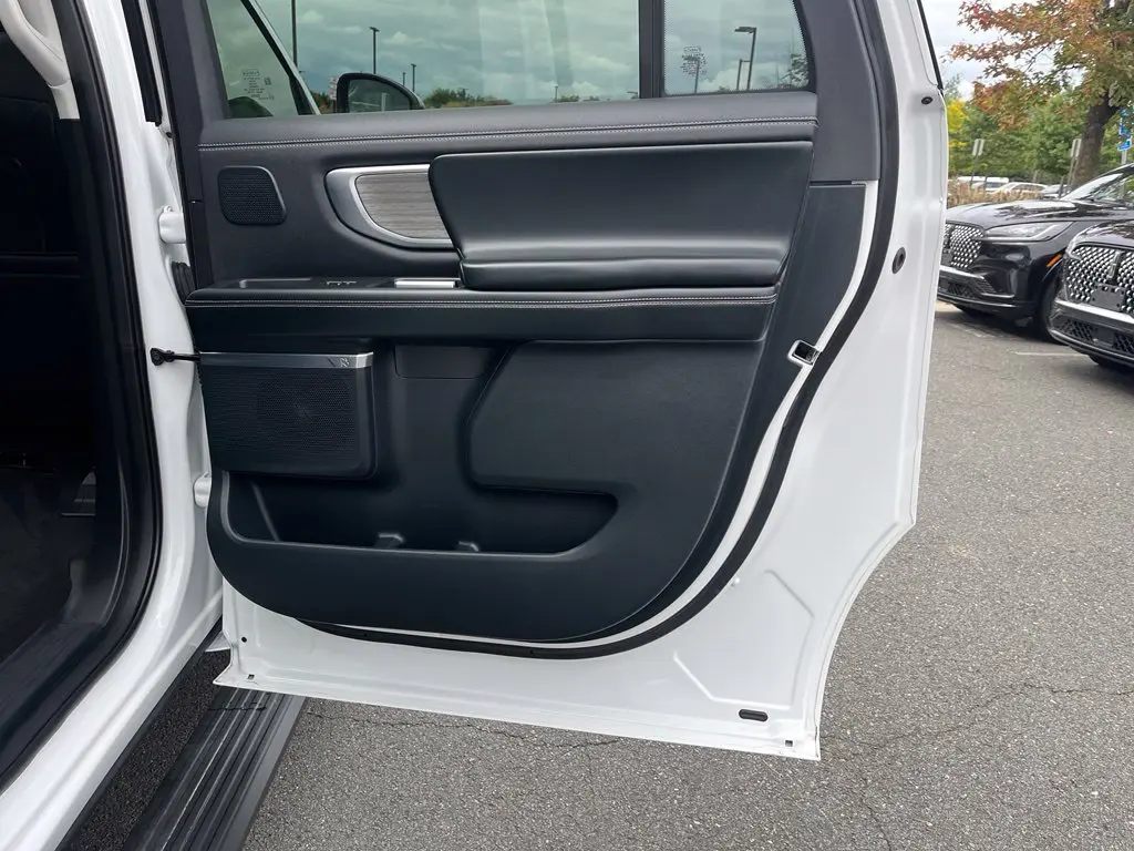 2026 Ford Expedition - $70,001