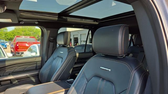 2023 Ford Expedition MAX Platinum