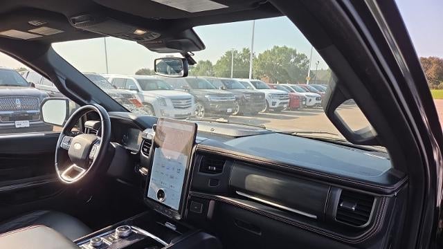 2023 Ford Expedition MAX Platinum