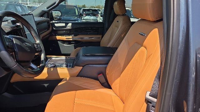2024 Ford Expedition MAX Platinum