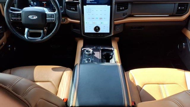 2024 Ford Expedition MAX Platinum