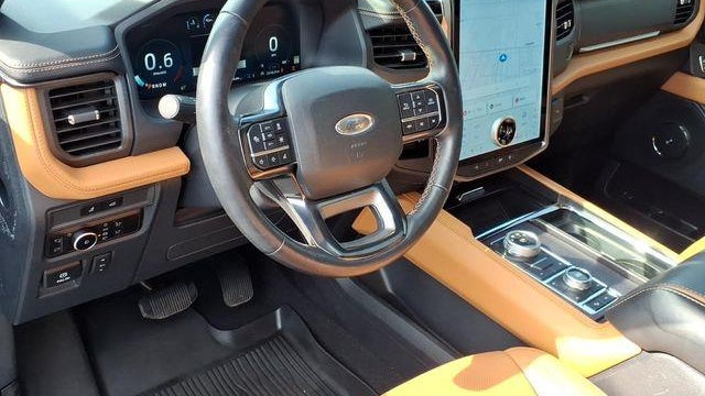 2024 Ford Expedition MAX Platinum