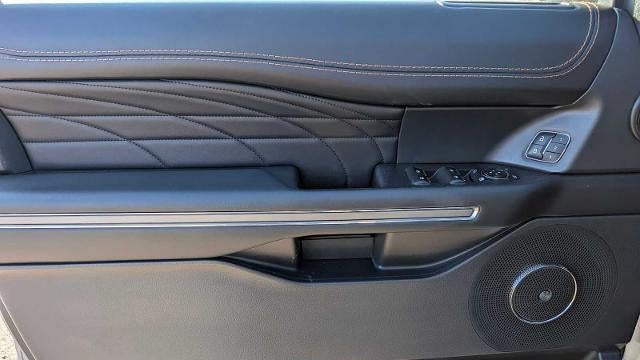 2024 Ford Expedition MAX Platinum