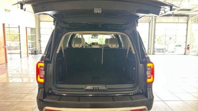 2024 Ford Expedition MAX Platinum