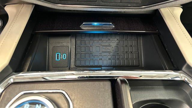 2024 Ford Expedition MAX Platinum