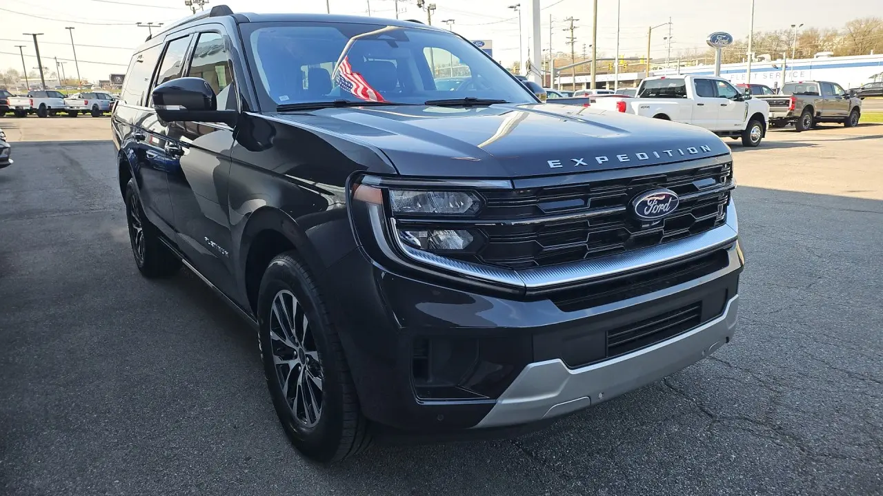 2025 Ford Expedition MAX Platinum