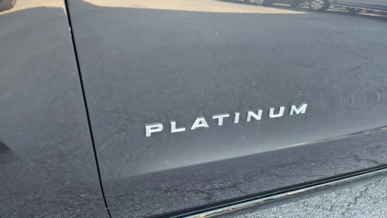 2025 Ford Expedition MAX Platinum