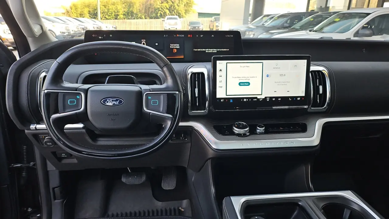 2025 Ford Expedition MAX Platinum
