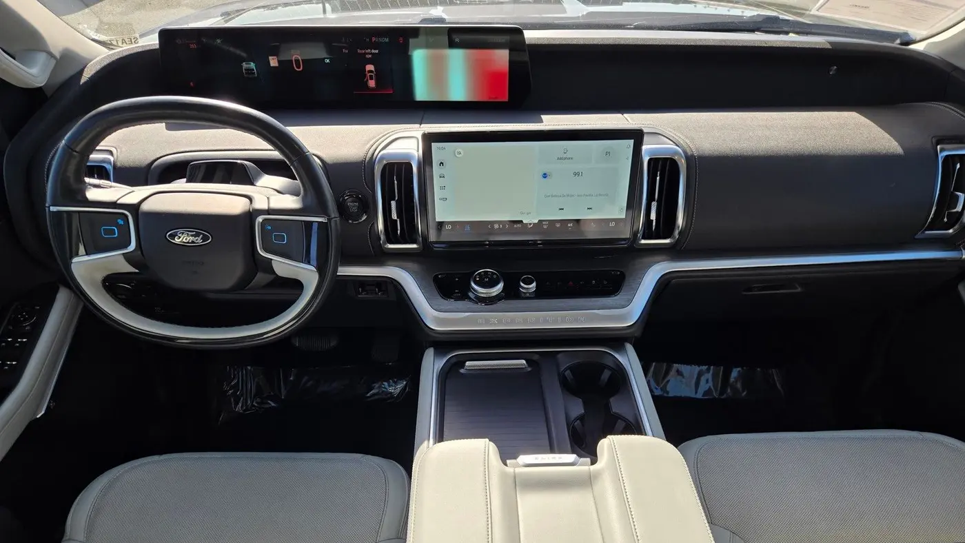 2025 Ford Expedition MAX Platinum