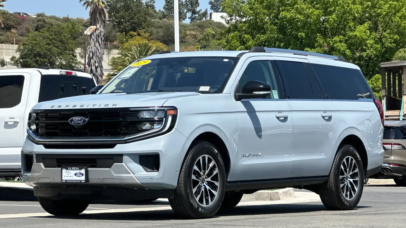 2025 Ford Expedition MAX Platinum