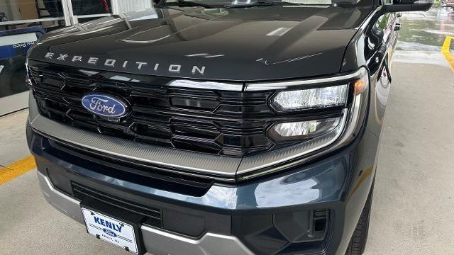 Preowned 2025 Ford Expedition MAX Platinum for Sale