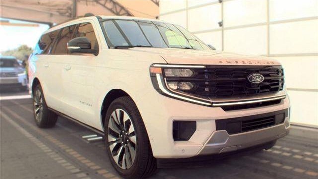 2025 Ford Expedition MAX Platinum