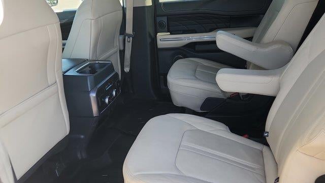 2024 Ford Expedition MAX Platinum