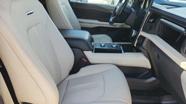 2024 Ford Expedition MAX Platinum