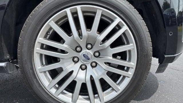 2024 Ford Expedition MAX Platinum