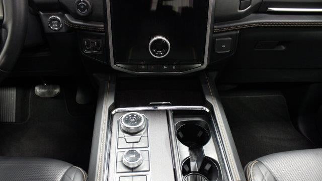 2024 Ford Expedition MAX Platinum