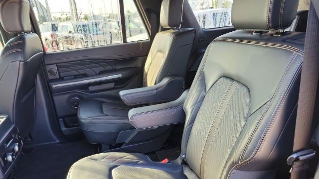 2024 Ford Expedition MAX Platinum