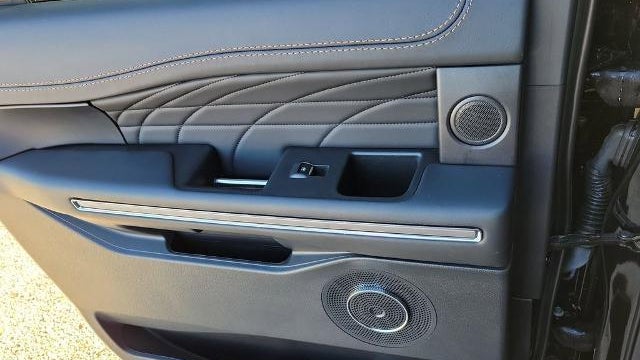 2024 Ford Expedition MAX Platinum