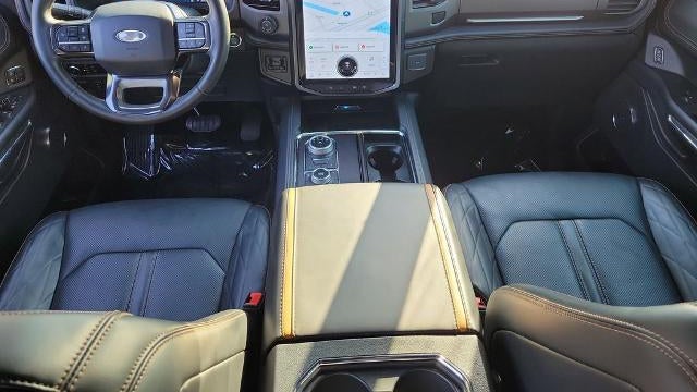 2024 Ford Expedition MAX Platinum