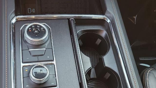 2024 Ford Expedition MAX Platinum