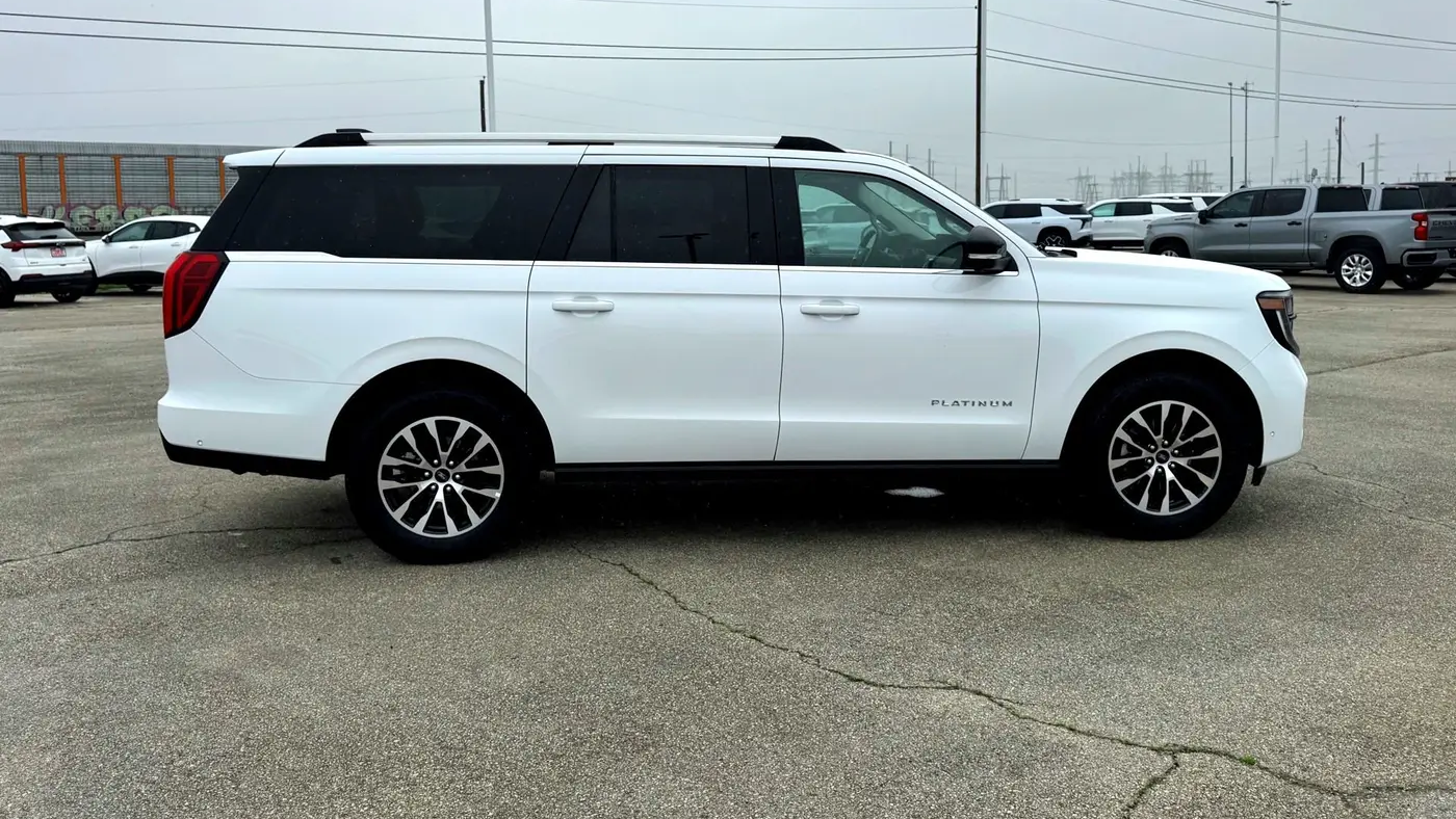 2025 Ford Expedition MAX Platinum