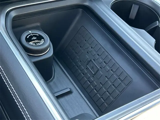 2025 Ford Expedition - $71,880