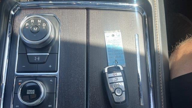 2023 Ford Expedition MAX Platinum