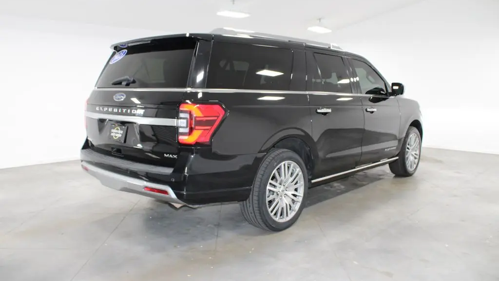 2023 Ford Expedition MAX Platinum