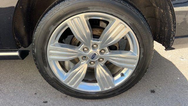 2023 Ford Expedition MAX Platinum