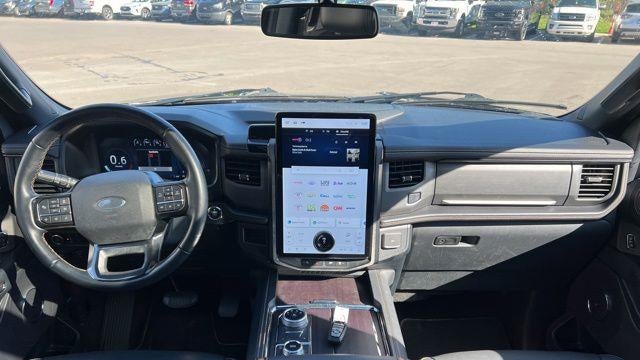 2023 Ford Expedition MAX Platinum