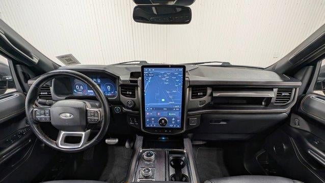2023 Ford Expedition MAX Platinum