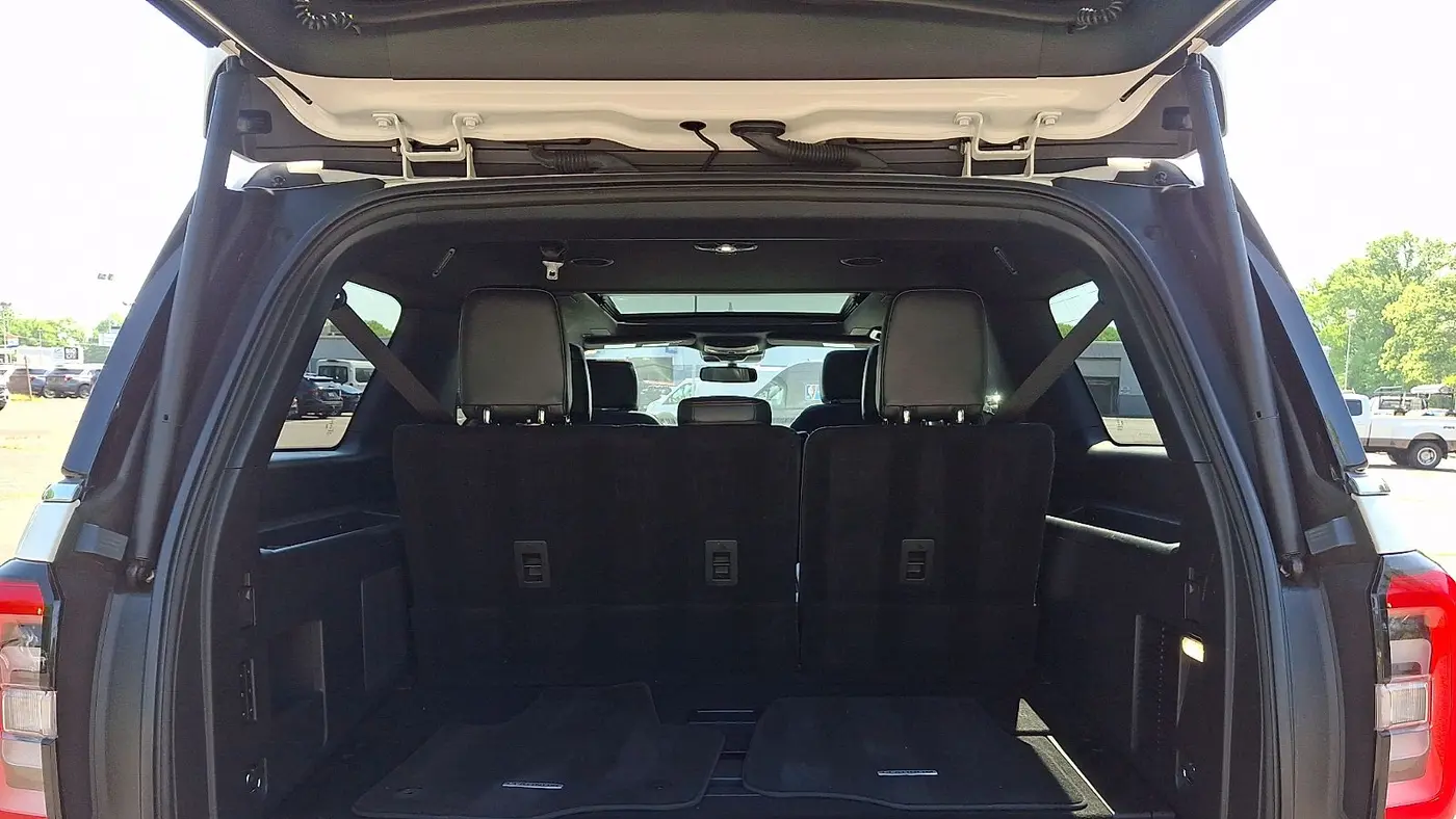 2024 Ford Expedition MAX Platinum