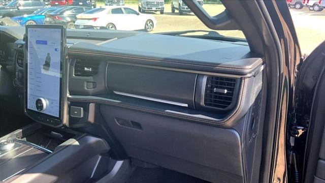 2024 Ford Expedition MAX Platinum