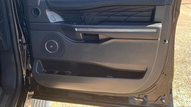 2024 Ford Expedition MAX Platinum