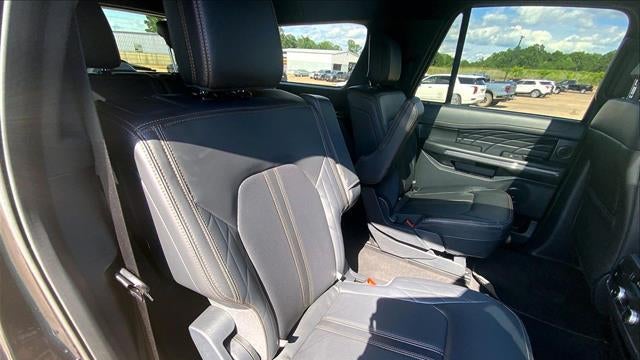 2024 Ford Expedition MAX Platinum