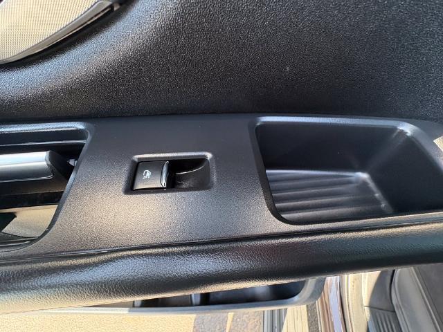 2025 Ford Expedition - $69,999