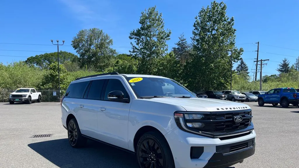 2025 Ford Expedition MAX Platinum