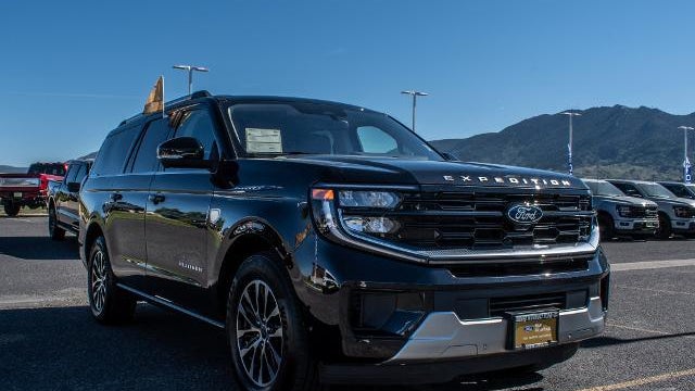 2025 Ford Expedition MAX Platinum