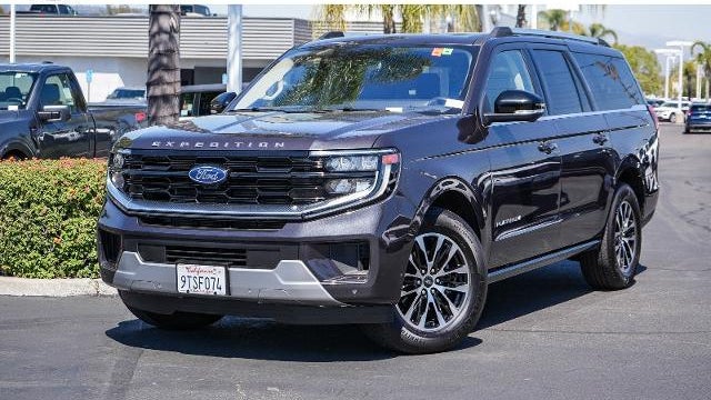 Preowned 2025 Ford Expedition MAX Platinum for Sale