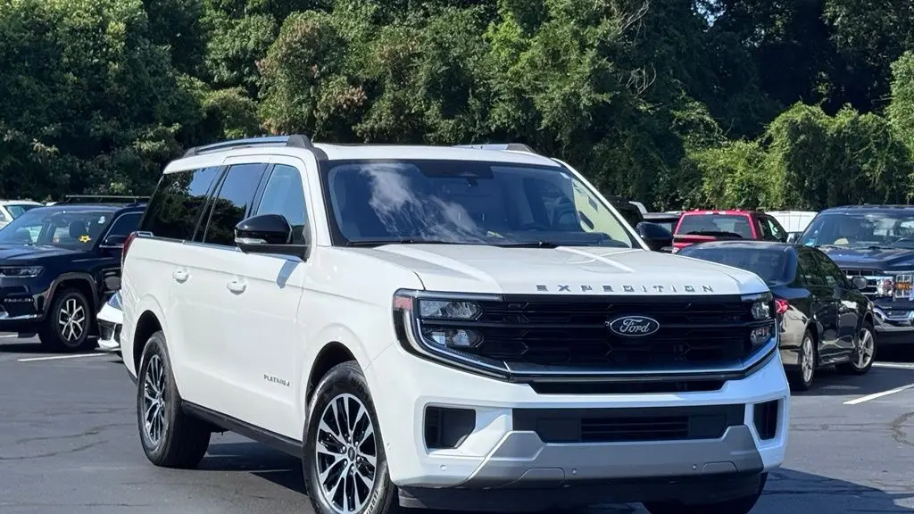 Preowned 2025 Ford Expedition MAX Platinum for Sale