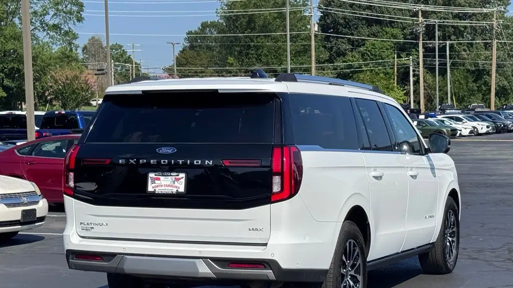 2025 Ford Expedition MAX Platinum