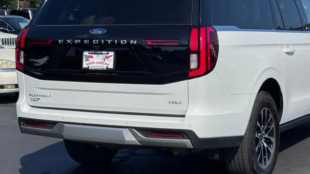 2025 Ford Expedition MAX Platinum