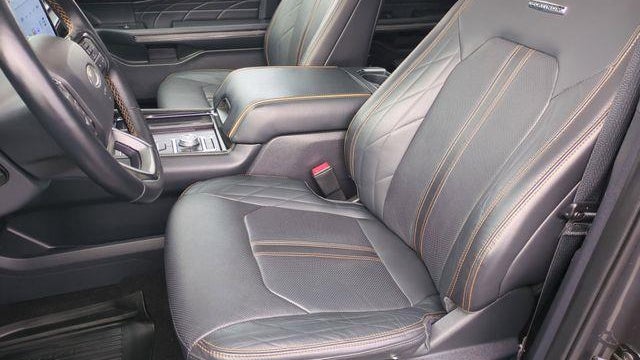 2023 Ford Expedition MAX Platinum