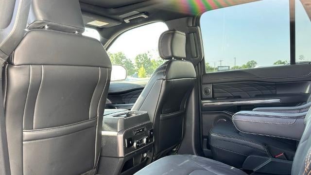 2023 Ford Expedition MAX Platinum