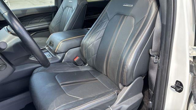 2023 Ford Expedition MAX Platinum