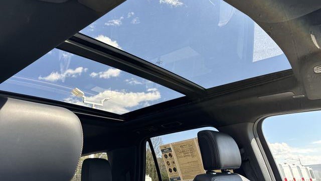 2023 Ford Expedition MAX Platinum